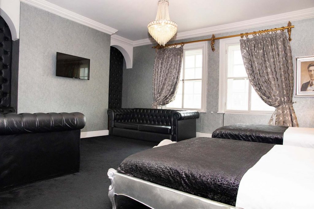 Room 9